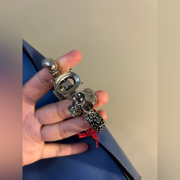 Alexander McQueen knuckle Clutch (Update Please read Description) - Picture 2 of 10